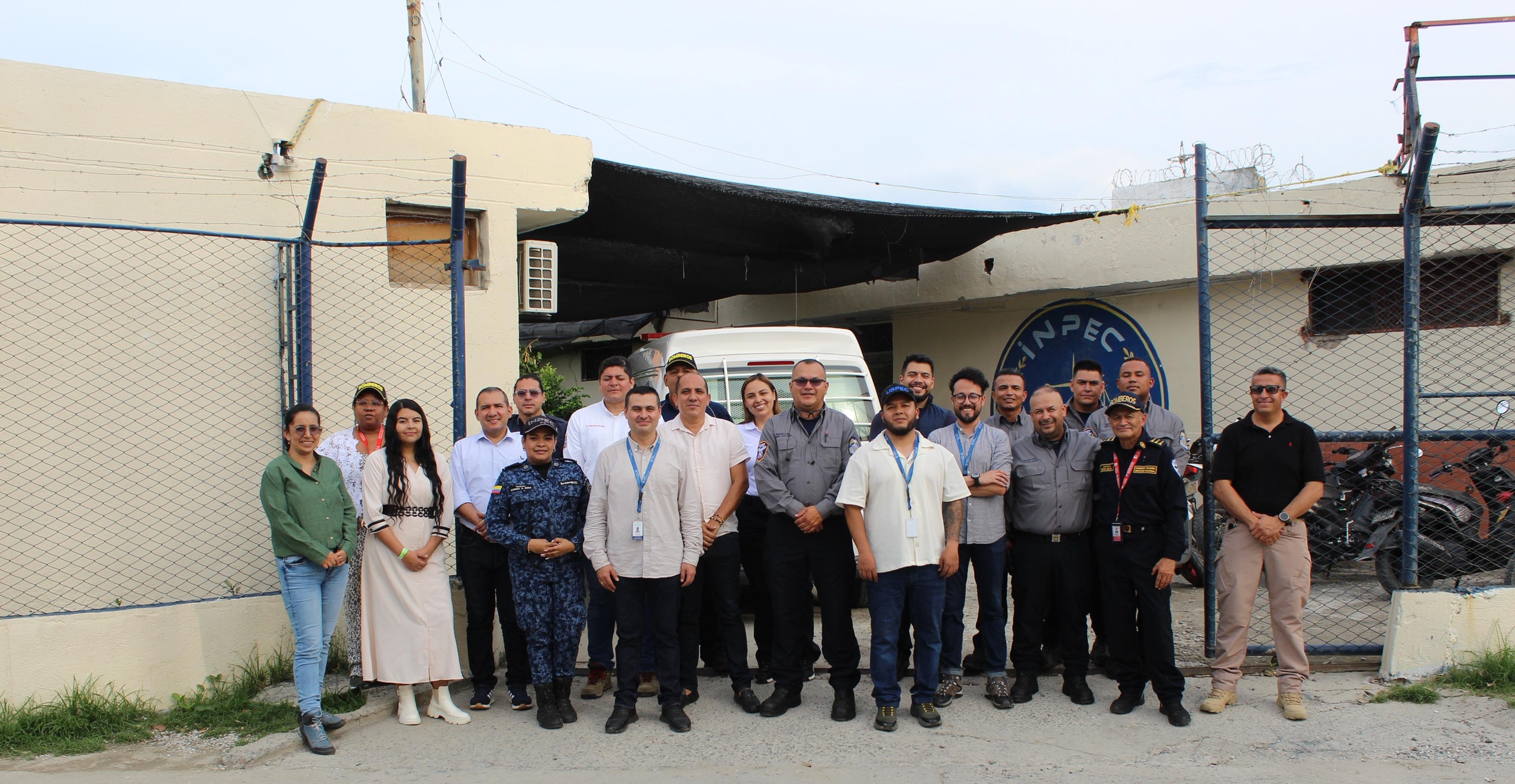 La Dirección Nacional de Bomberos de Colombia, junto con la USPEC y el INPEC, participó en mesa de trabajo y visita técnica en centro penitenciario de Santa Marta