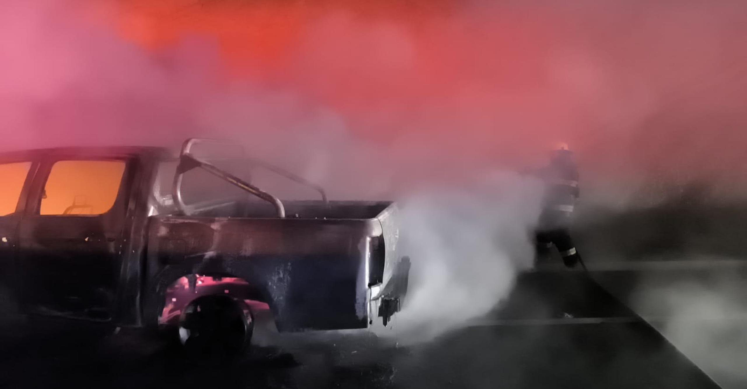 Incendio vehicular en el peaje Chuzacá fue controlado oportunamente por Bomberos Oficiales de Soacha