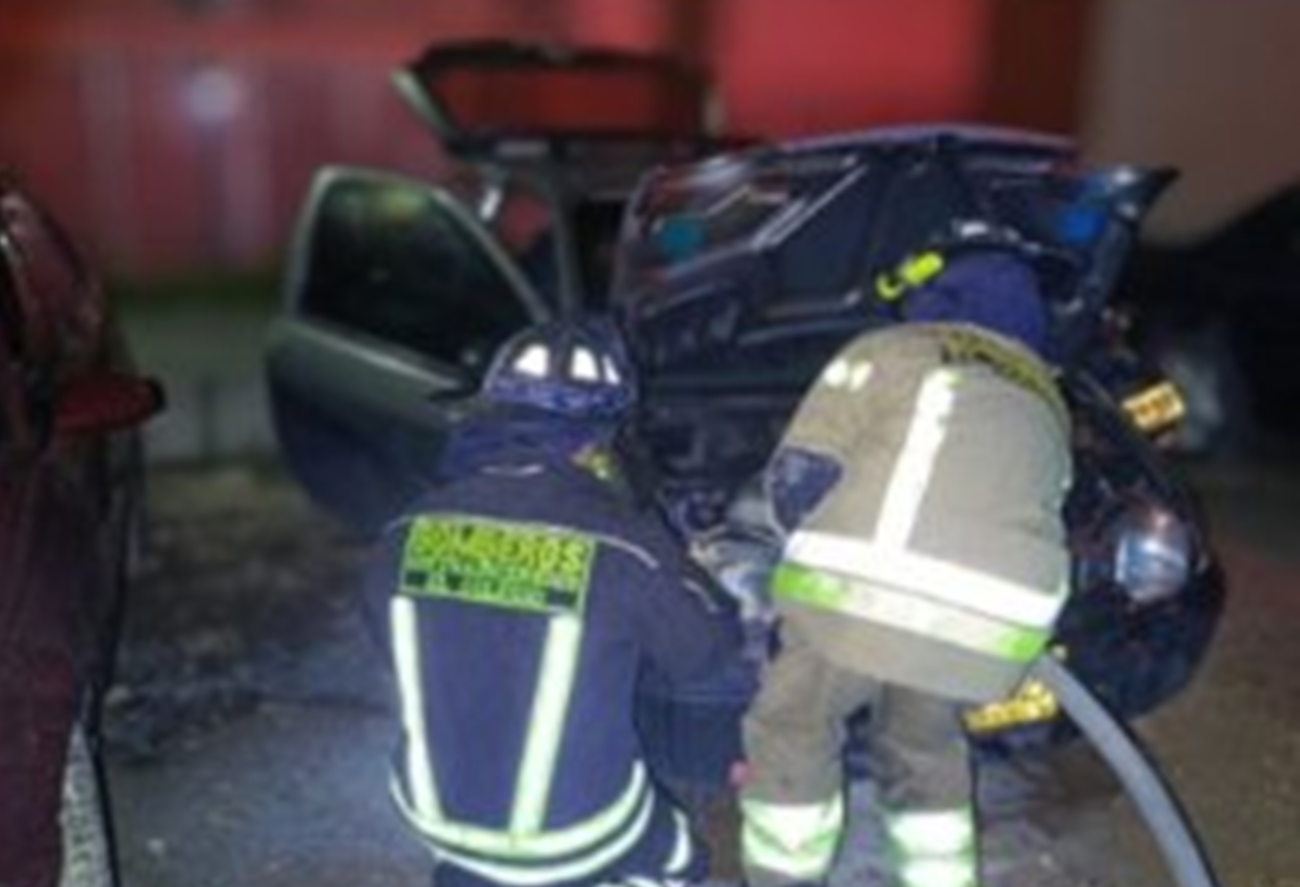 Incendio vehicular fue controlado oportunamente en zona rural de Cundinamarca