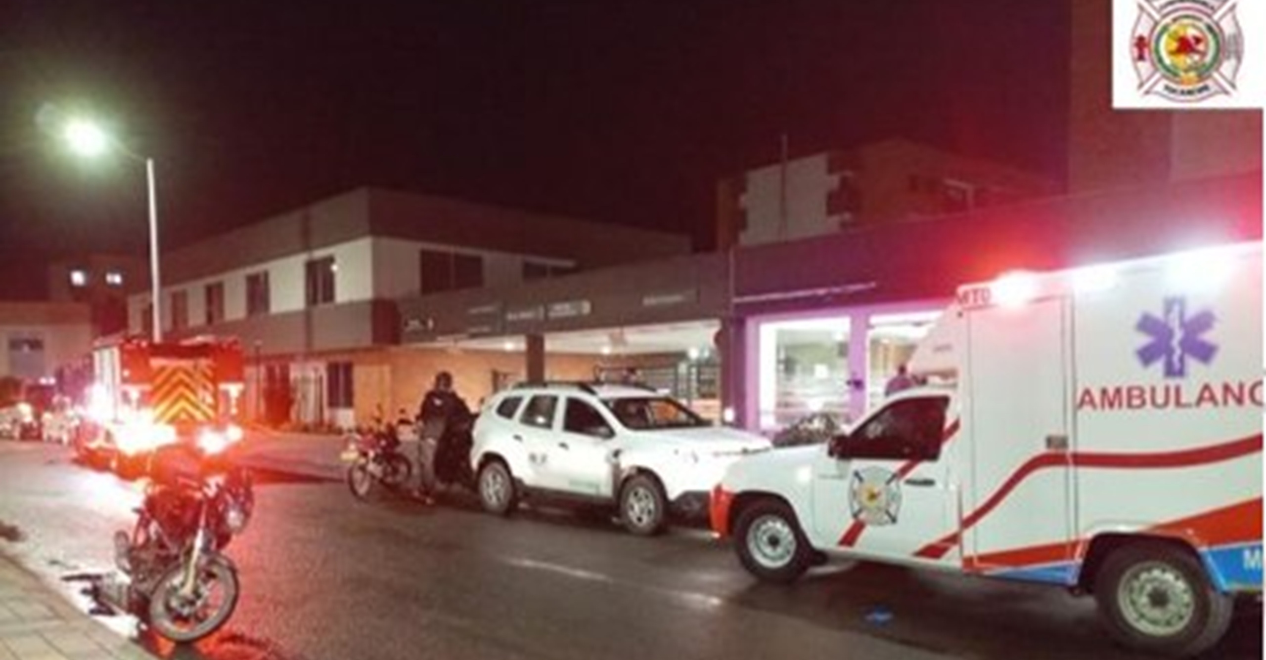 Bomberos de Tocancipá controlaron incendio estructural en conjunto residencial y rescataron a persona atrapada