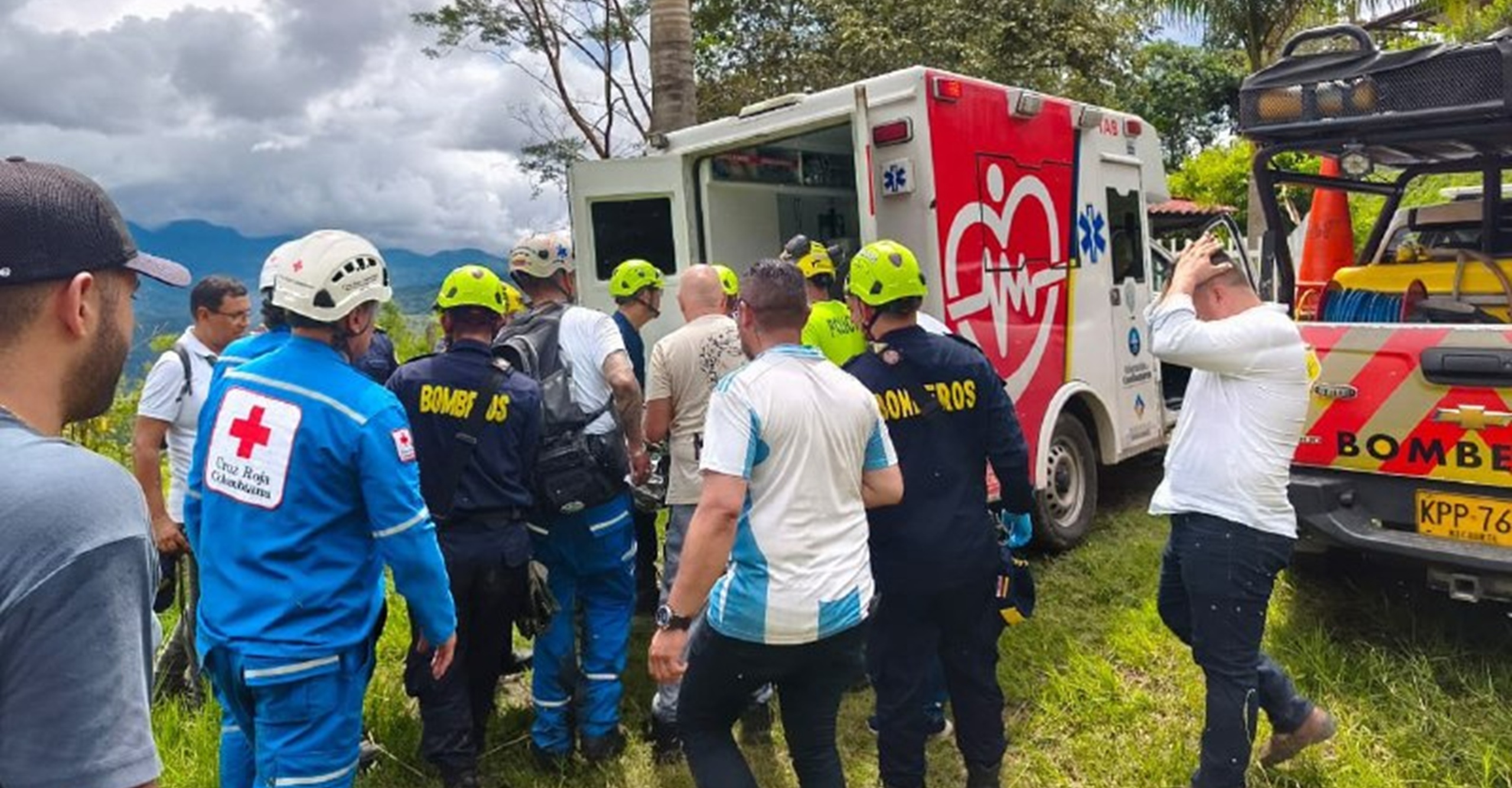 Localizan con vida a adulta mayor desaparecida tras cuatro días de intensa búsqueda en Villeta, Cundinamarca
