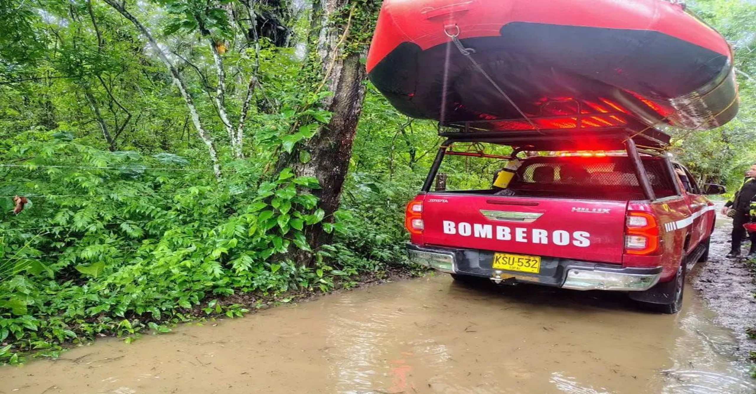 Organismos de socorro mantienen operaciones por inundaciones en zona rural de Yopal, Casanare