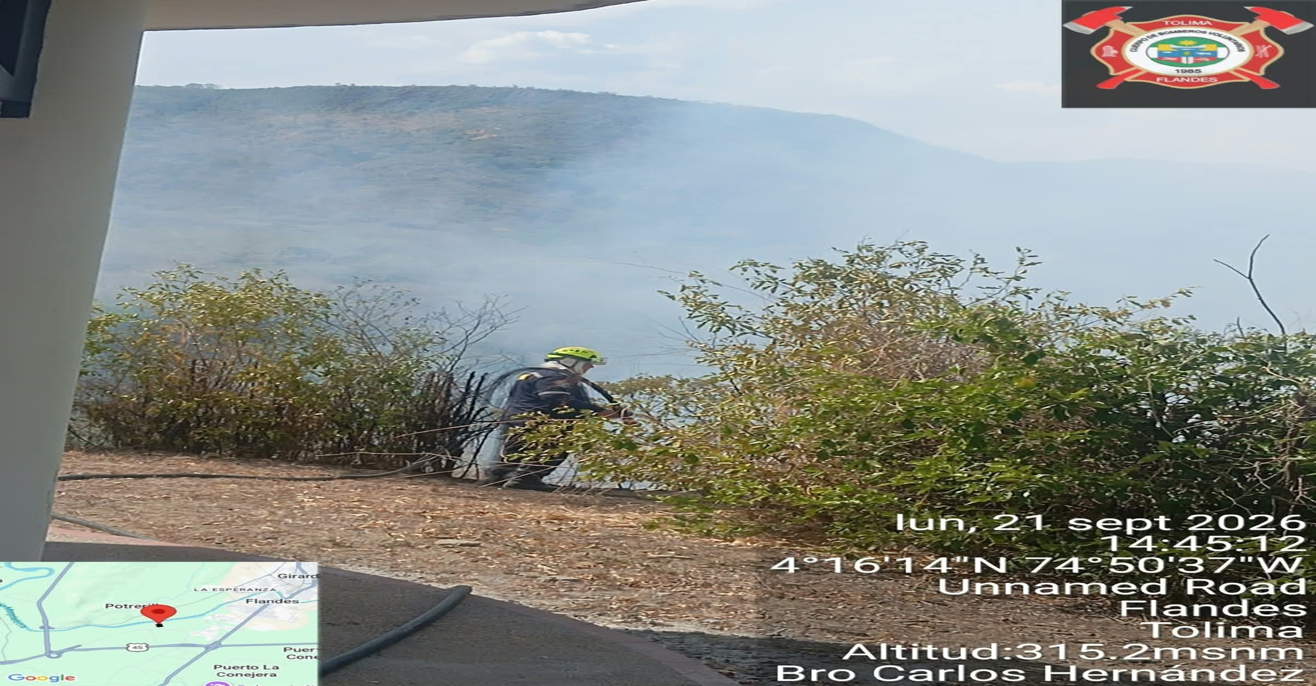 Bomberos de Flandes atienden incendio forestal en el sector Topacio